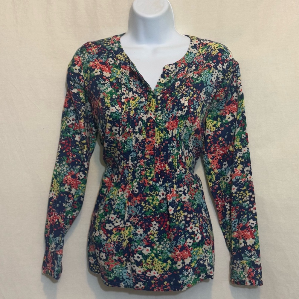 D-191‎ Talbots Blue & Colorful Floral Pleated Front Long Sleeve Blouse Size SP